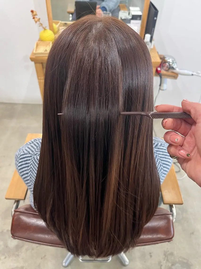ロング カット ヘアカラー トリートメント 三島 有佳里のヘアスタイル