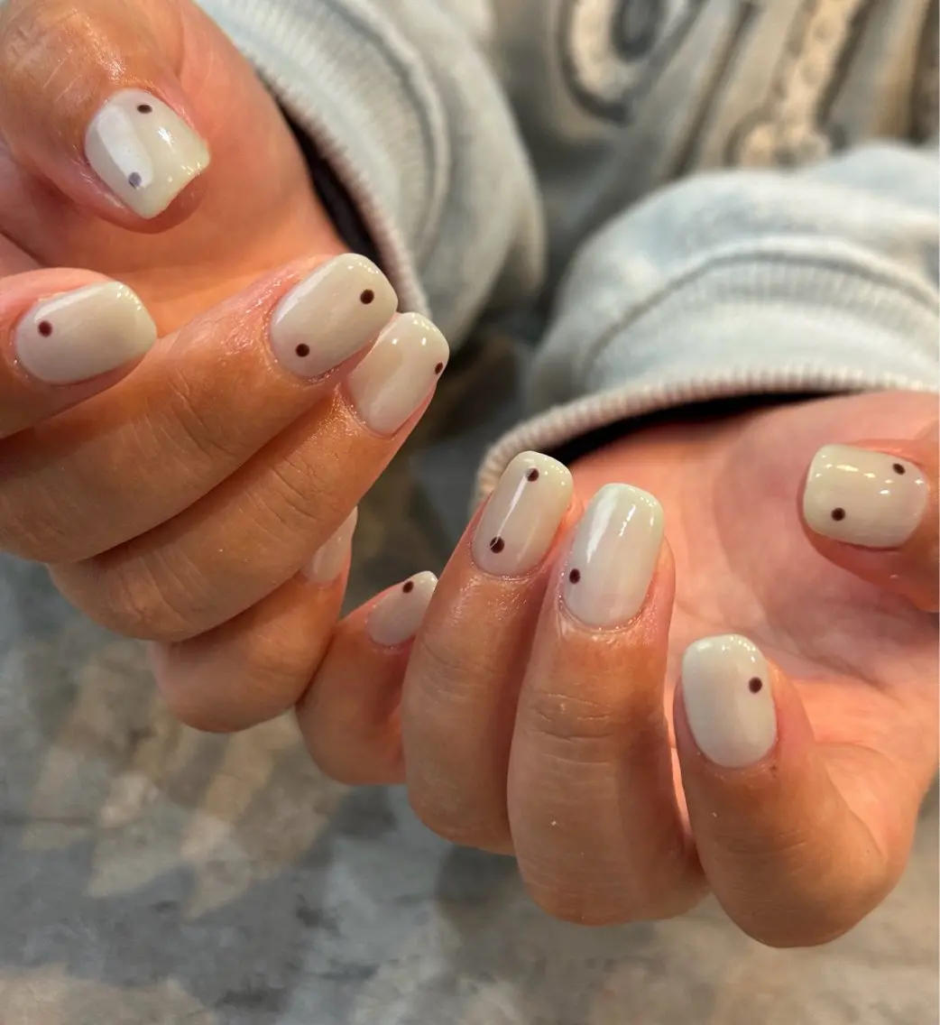ネイル ドット ハンドネイル Blé nailのネイルデザイン