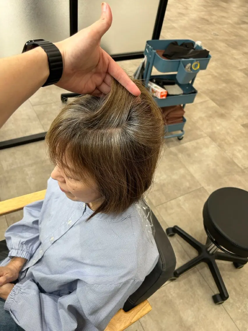 ショート カラー カット ヘアカラー トリートメント 白髪ぼかし特化美容師 古賀雄歩のヘアスタイル