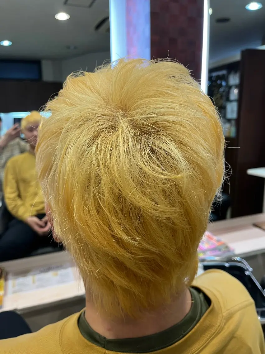 カラー ブリーチ 卒業式のヘアスタイル 織田 英之のヘアスタイル