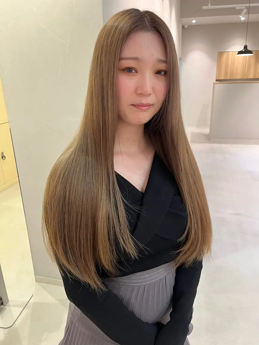 ロング カラー ベージュカラー ブリーチ レイヤーカット 💠天野空💠/ボブ /ショート/シルク髪のヘアスタイル