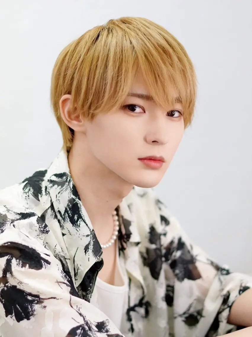 ショート カラー メンズ メンズハイトーン マッシュ ハイトーンカラー 💖トレンド春夏 カラー💖FUTAのヘアスタイル