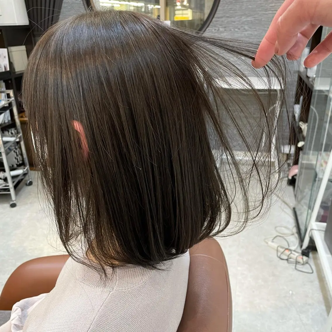 ミディアム 能登谷 泉稀のヘアスタイル
