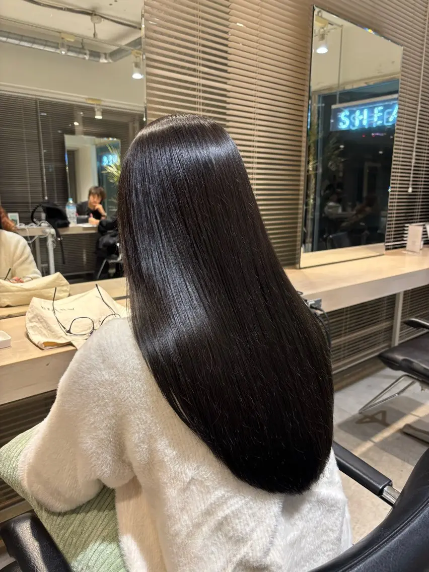 ロング カラー SHEA /縮毛矯正 イソダハルカのヘアスタイル