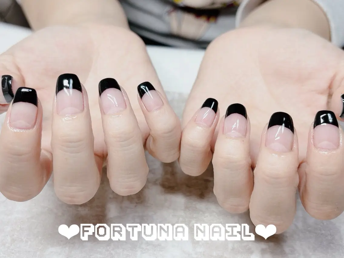 ネイル Nail •Head スパFortunaのネイルデザイン