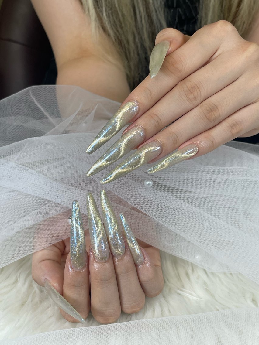 ネイル ハンドネイル NiJi Nailsのネイルデザイン