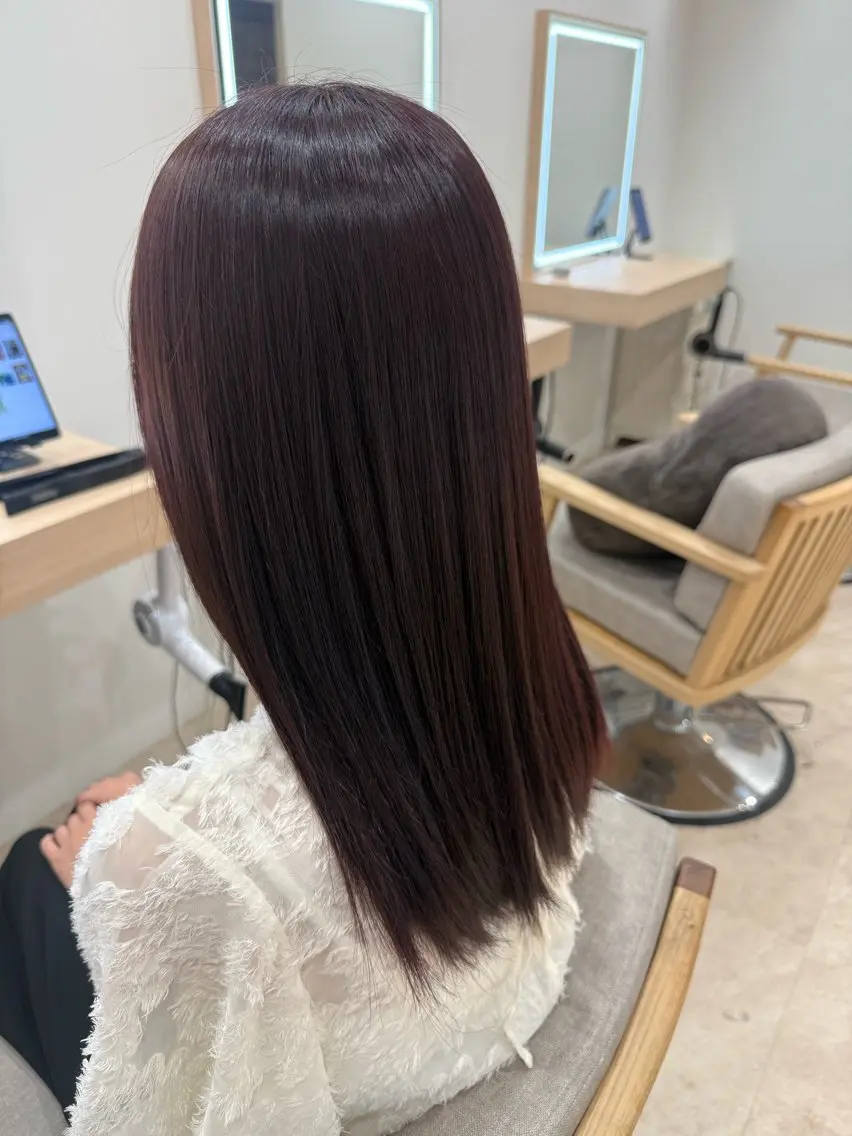 ミディアム レッドブラウン littleesta 那月のヘアスタイル
