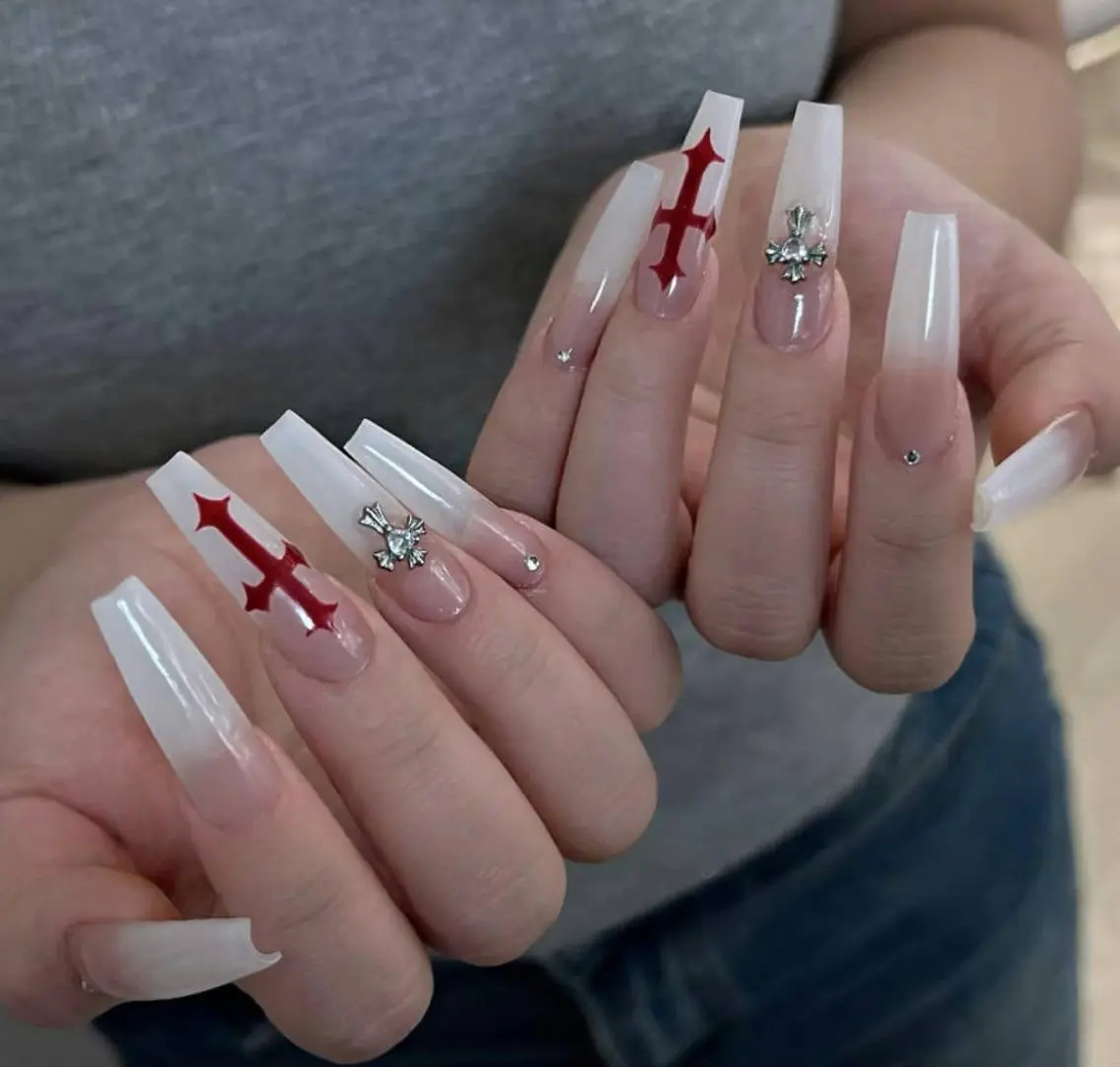 ネイル ハンドネイル ハンドケア 🍑 momo_nailのネイルデザイン