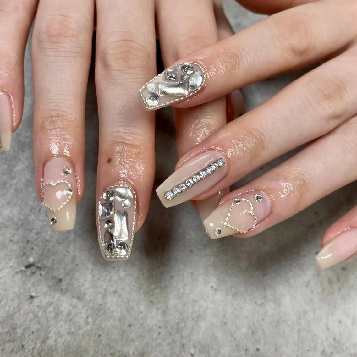 ネイル 持ち込み ハンドネイル Miley nailのネイルデザイン