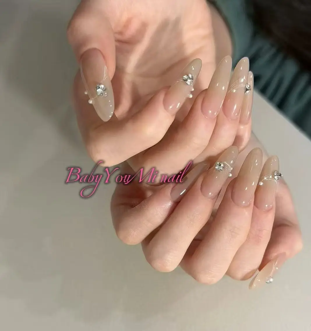 ネイル オーロラネイル 成人式 フットネイル フレンチネイル ジェルネイル ハンドネイル BabyYouMi nailのネイルデザイン