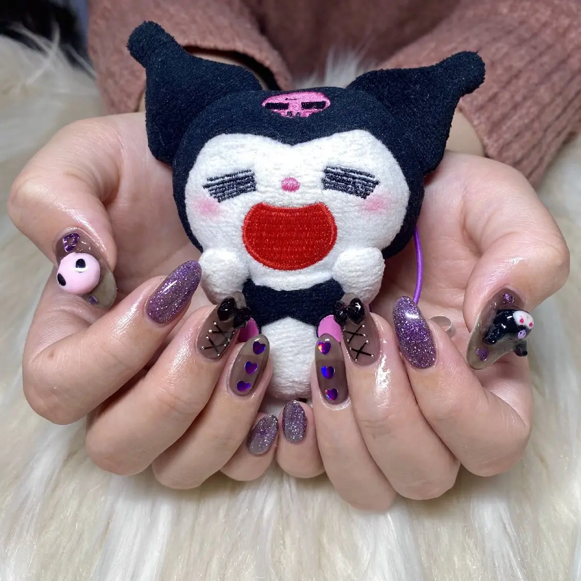 ネイル チークネイル フレンチネイル キラキラネイル 韓国ネイル マグネットネイル ハンドネイル BelireMaa Nail&eyeのネイルデザイン