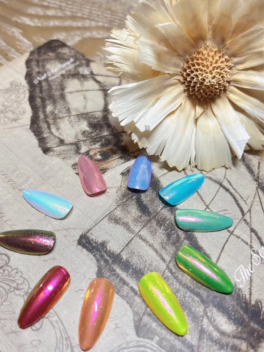 ネイル オーロラネイル fleur nailのネイルデザイン