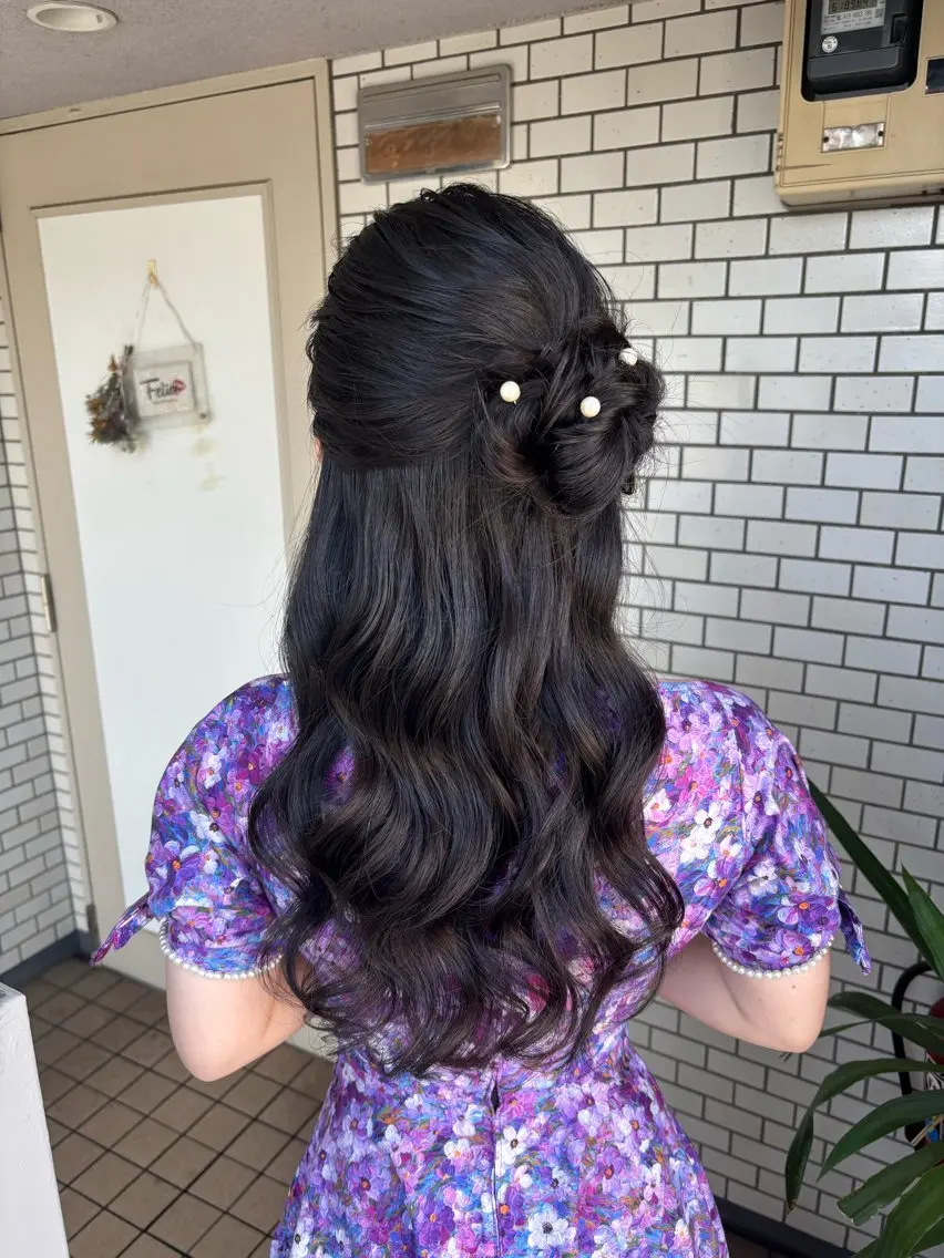ヘアアレンジ ハーフアップ ヘアセット 🌺ヘアメイク SYOKA🌺のヘアスタイル