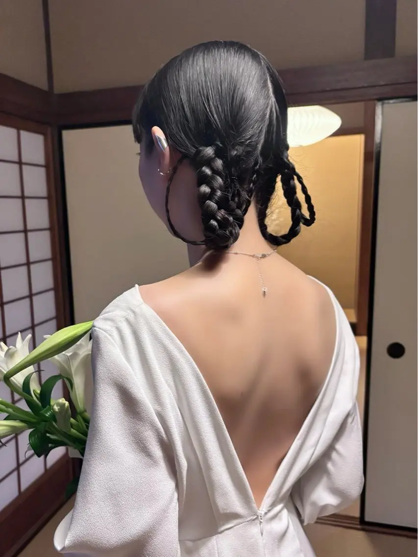 ロング ヘアアレンジ ヘアセット 井上 唯のヘアスタイル
