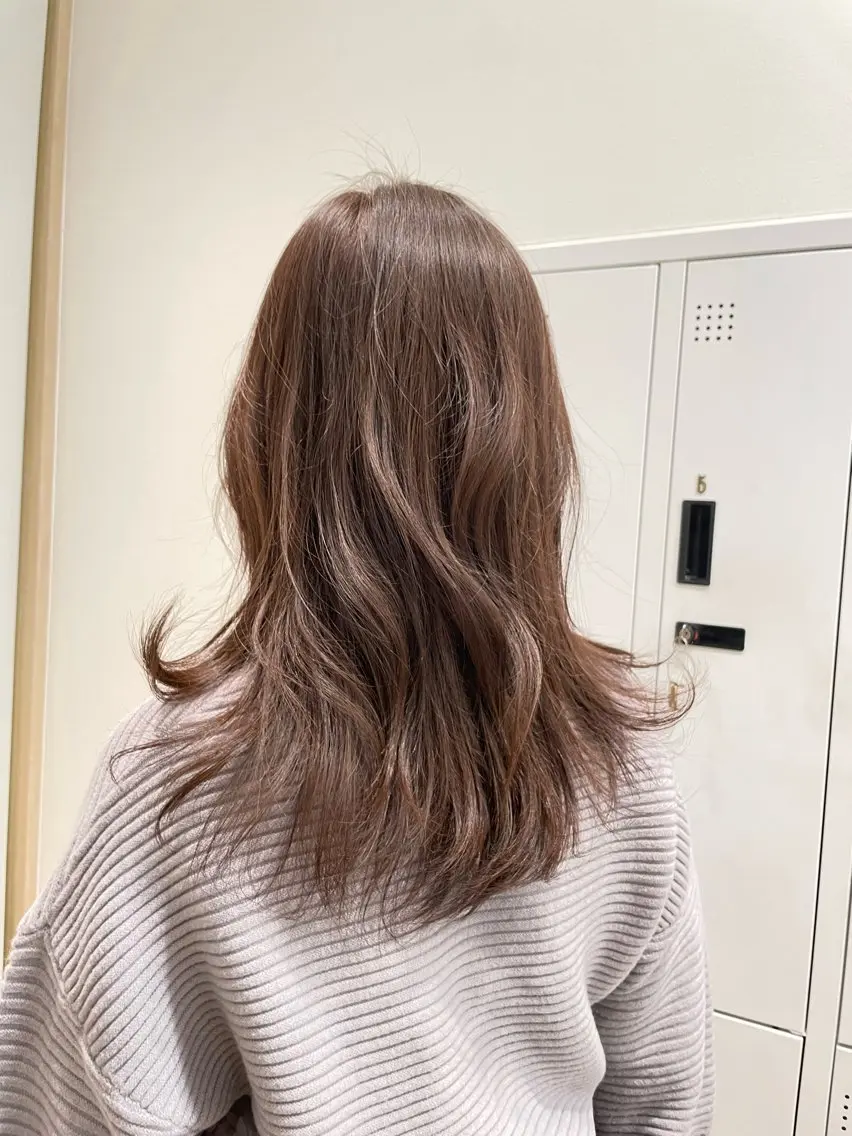 セミロング カラー ブラウンカラー 透明感カラー たなか こころ🎀のヘアスタイル