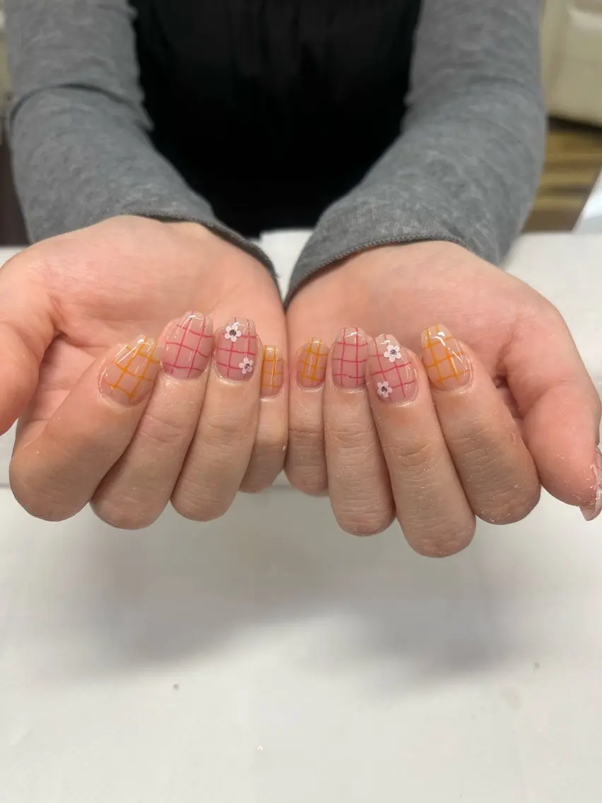 ネイル ハンドネイル . suzunaのネイルデザイン