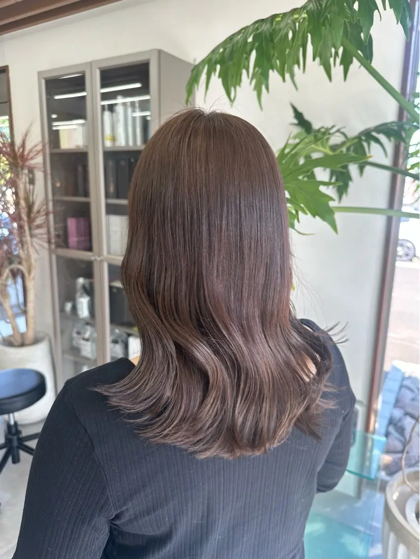 ミディアム アッシュ アッシュグレー アッシュグレージュ ヘアカラー トリートメント 恩田 遼のヘアスタイル