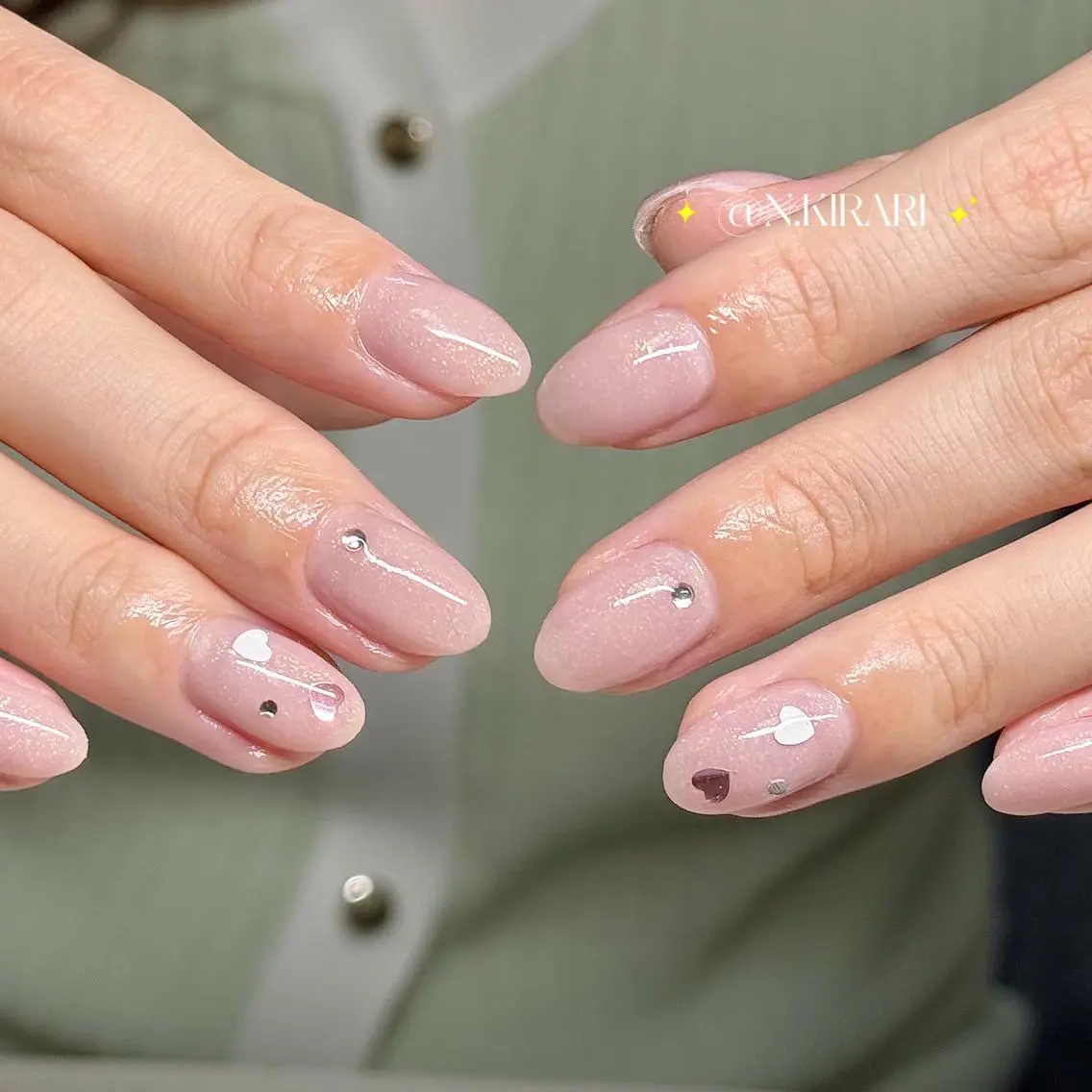 ネイル 🩷 Mio 🩷のネイルデザイン
