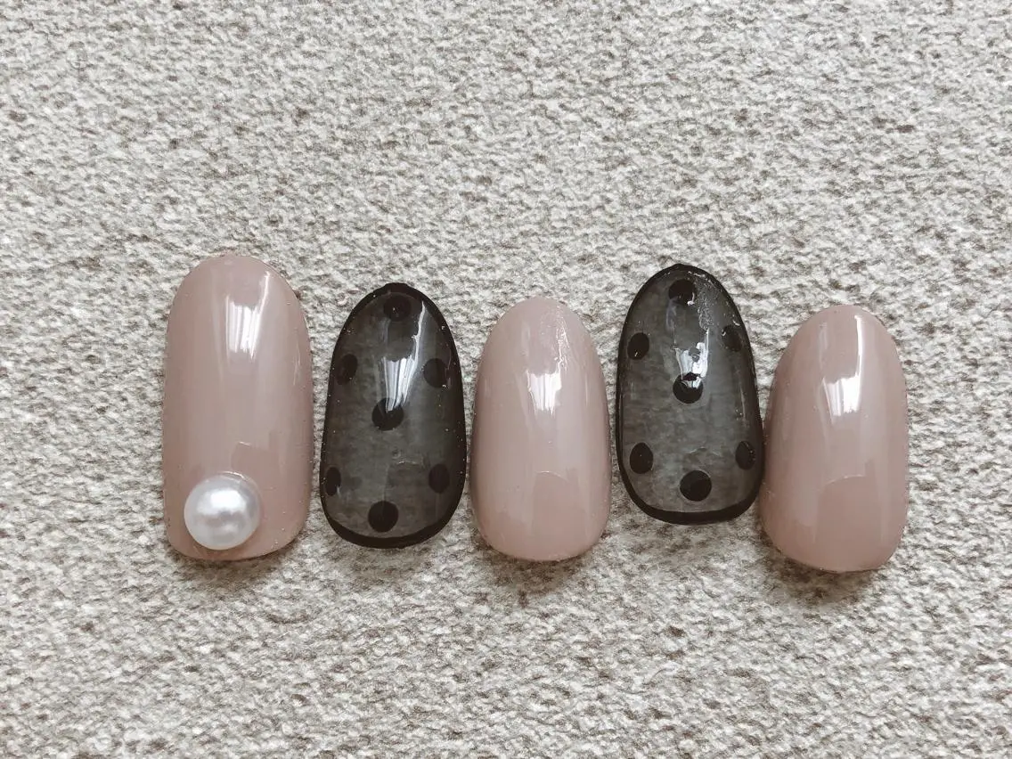 ネイル mogunail &blowのネイルデザイン