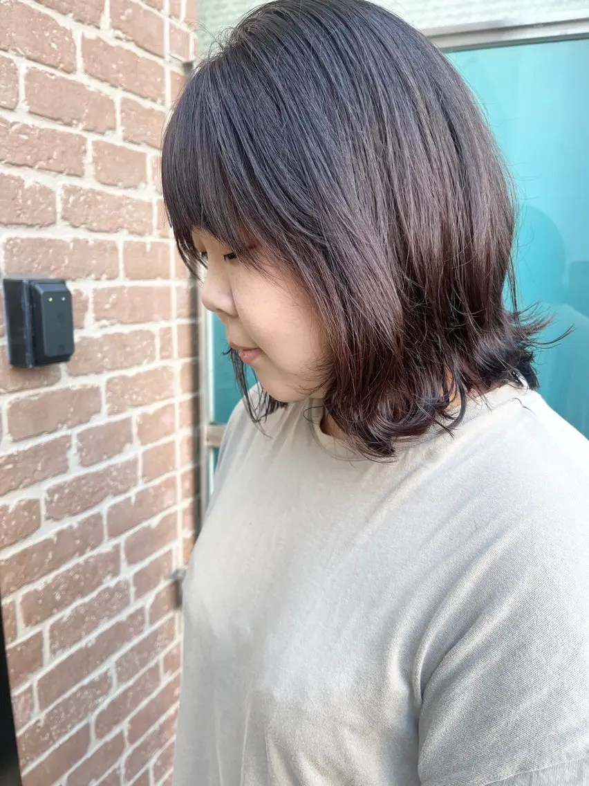 ミディアム カラー 久木原 ゆりのヘアスタイル