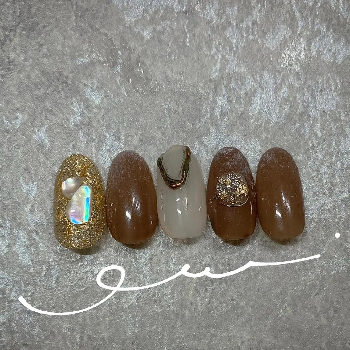 ネイル ハンドネイル ハンドケア lylynail YUUKAのネイルデザイン