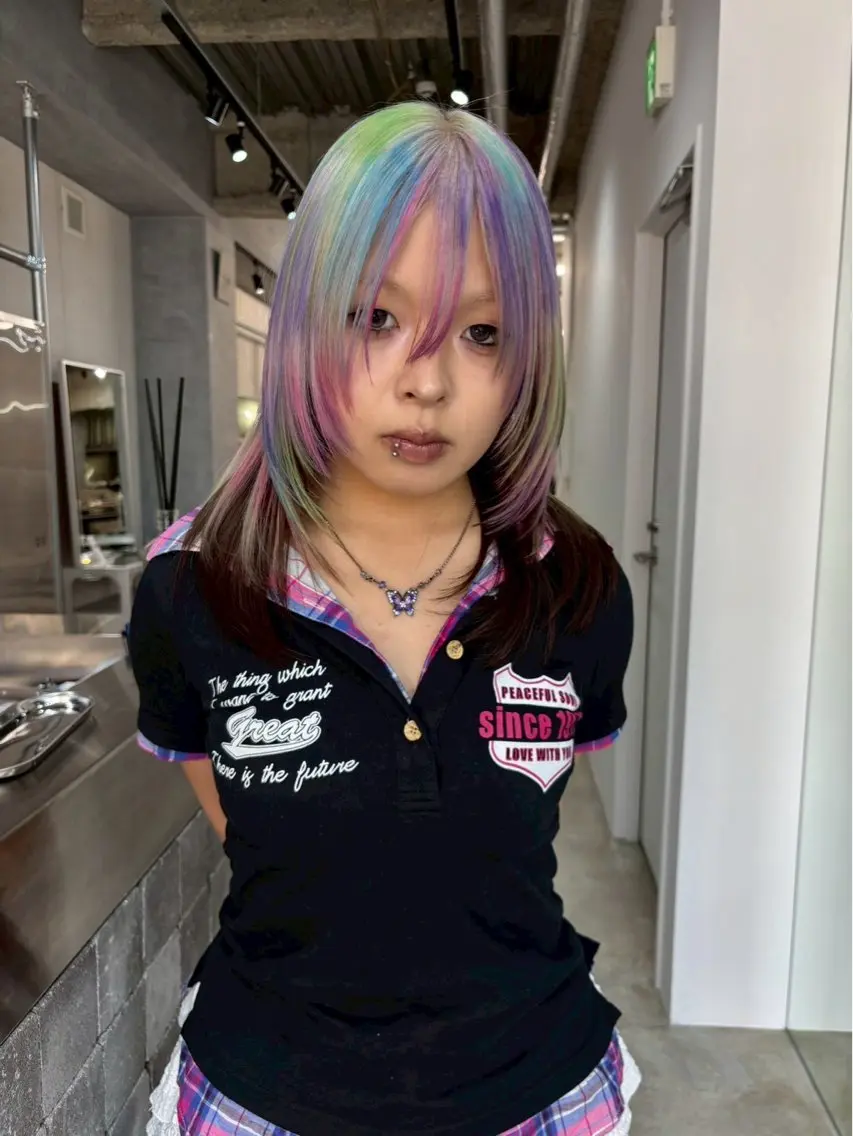 カラー め るのヘアスタイル