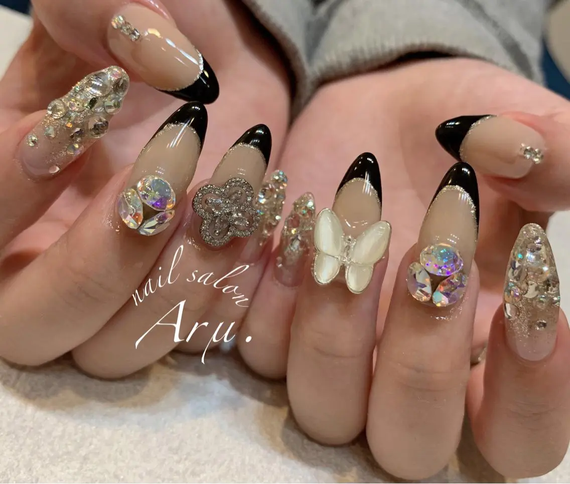 ネイル nail salon Arμ.のネイルデザイン