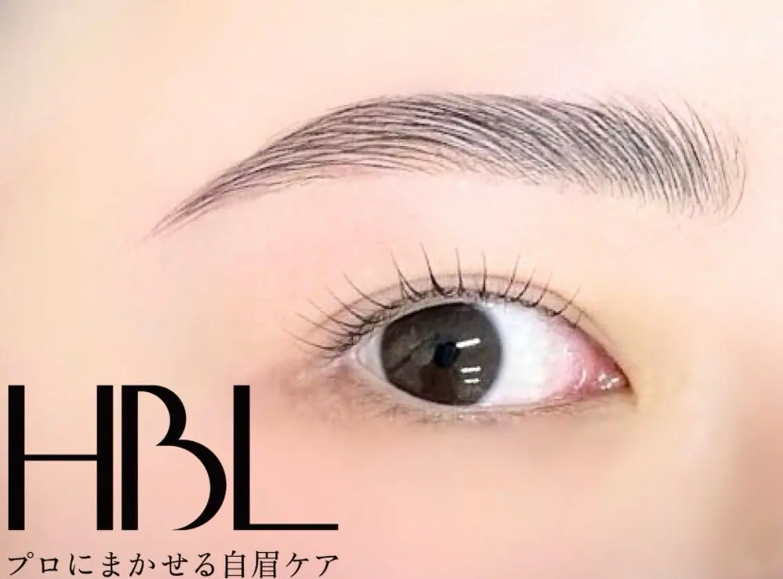 SNSで話題💄次世代アイブロウ🌈ハリウッドブロウリフトの写真