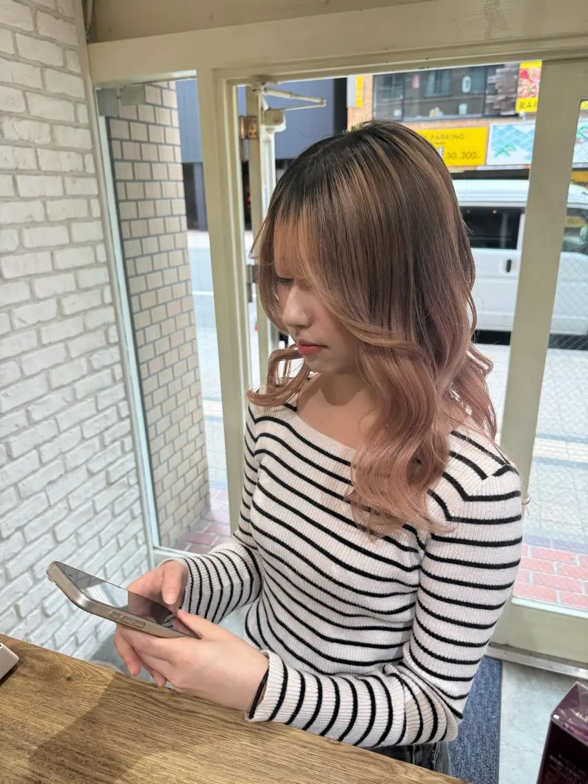 ミディアム 【PD VISEO】 SENAのヘアスタイル
