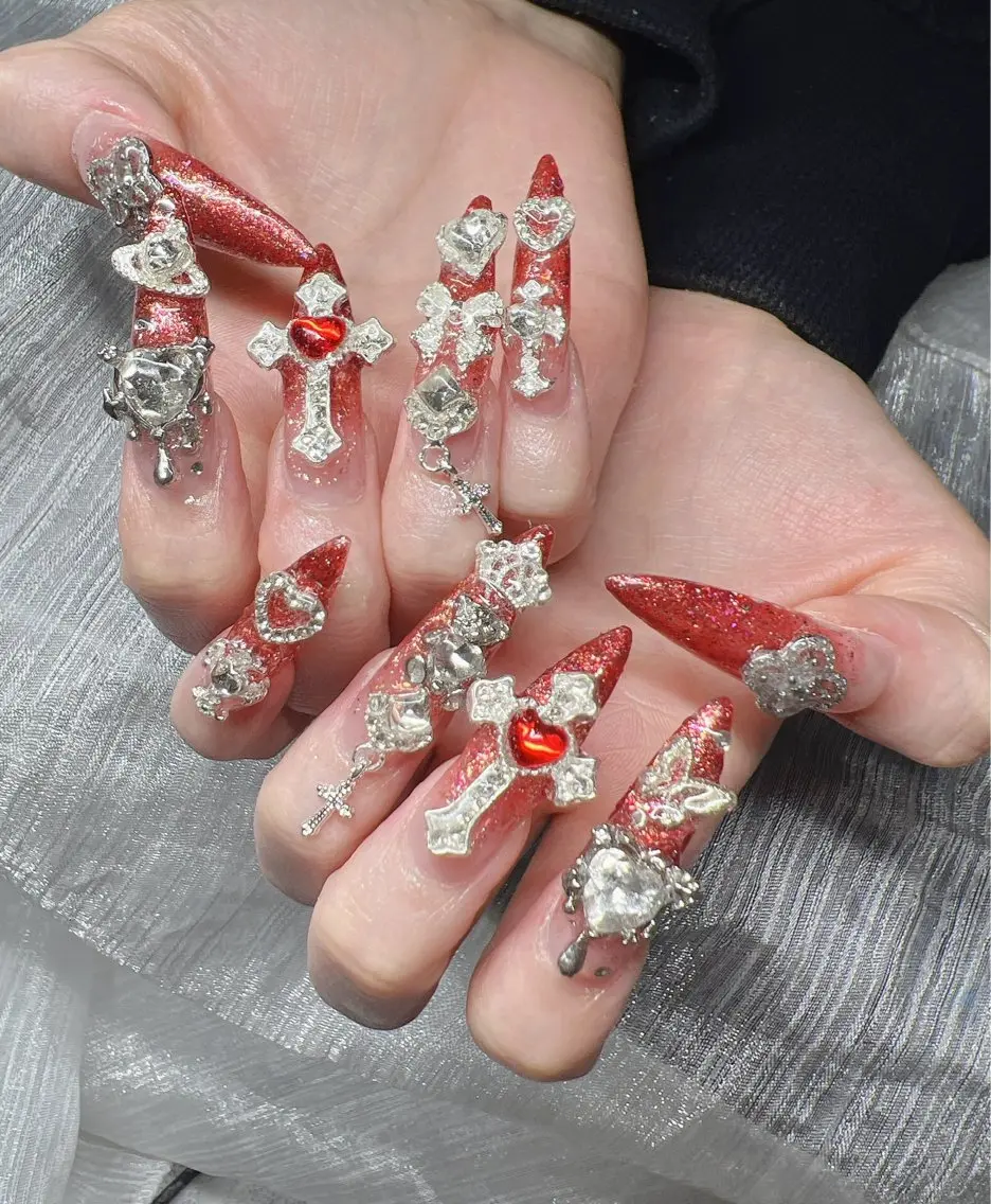 ネイル 長さ出し グラデーション 卒業式 キラキラネイル マグネットネイル ハンドネイル Lee Nailsのネイルデザイン