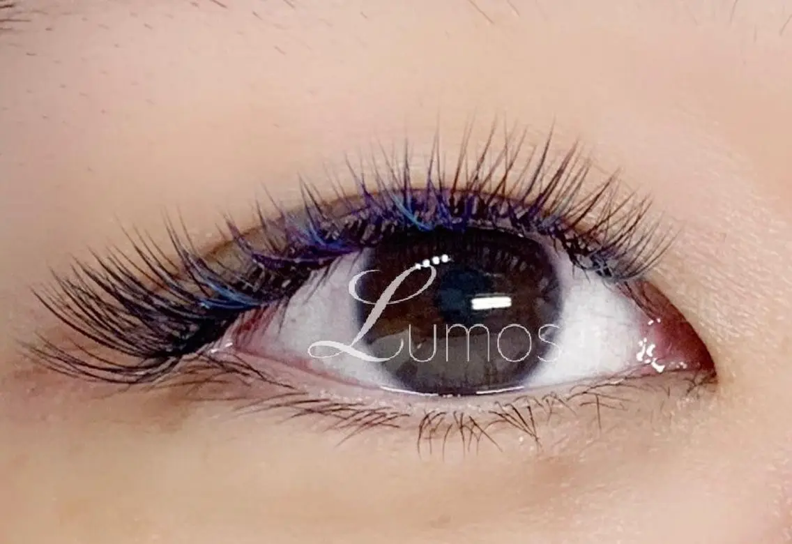 マツエク・マツパ ボリュームラッシュ マツエク Lumos Ayakaのマツエク・マツパデザイン