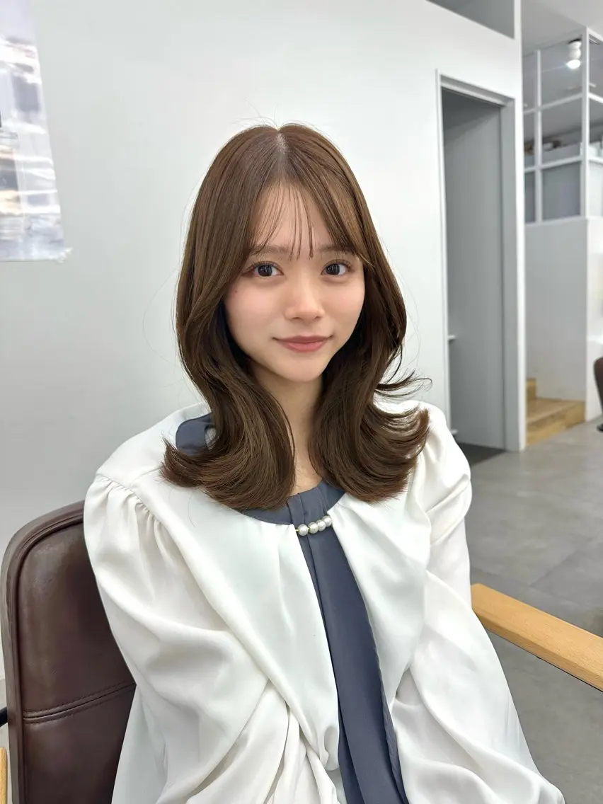 セミロング くびれヘア カット ヘアカラー トリートメント 顔周り/くびれヘア 韓国ヘア💕風間るなのヘアスタイル