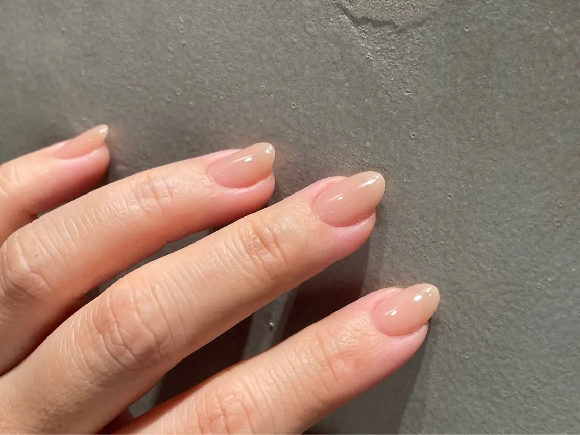 ネイル ハンドネイル Rika🌼 シンプル•マグネットのネイルデザイン