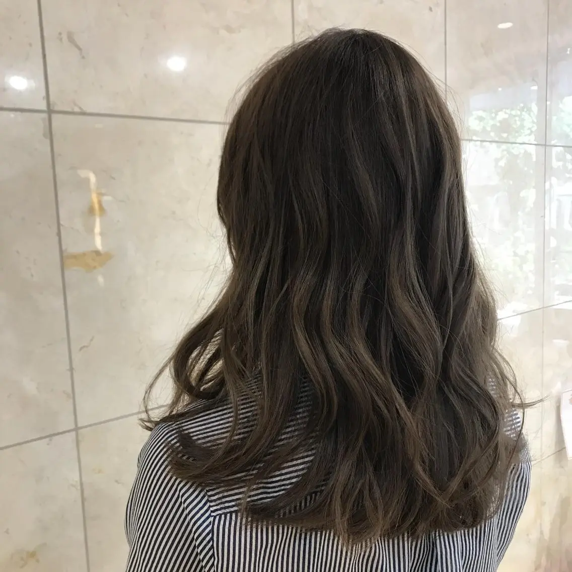 ロング カラー ブリーチ 透明感カラー ヘアカラー トリートメント 清水　仰士 ROW町田のヘアスタイル