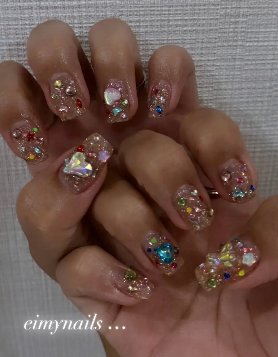 ネイル フラッシュネイル ハート キラキラネイル ラメ(グリッター) ワンカラーネイル ハンドネイル eimy nails♡のネイルデザイン