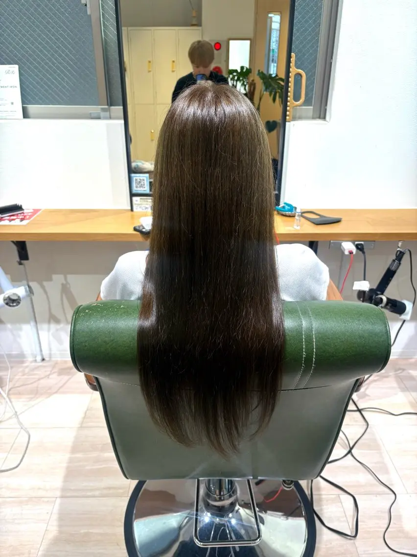 ロング カラー ベージュカラー オリーブベージュ オレンジ Palacchi Hakuのヘアスタイル