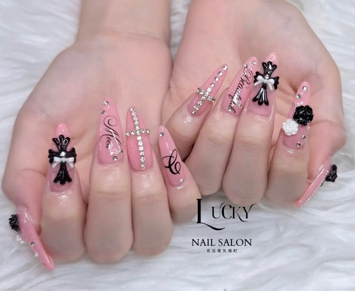 ネイル ハンドネイル Lucky Nail Salonのネイルデザイン