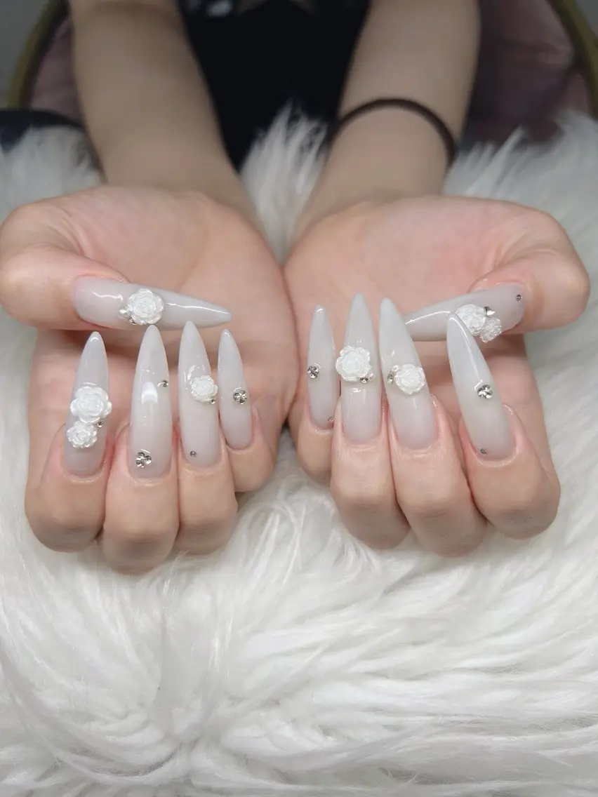 ネイル ハンドネイル Lee Nails チップ長さだし専門店のネイルデザイン