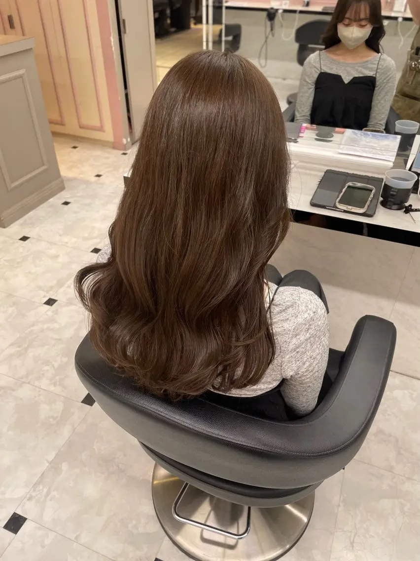 ロング カット ヘアカラー うる艶トレンドヘア 🕊️上野BABYのヘアスタイル