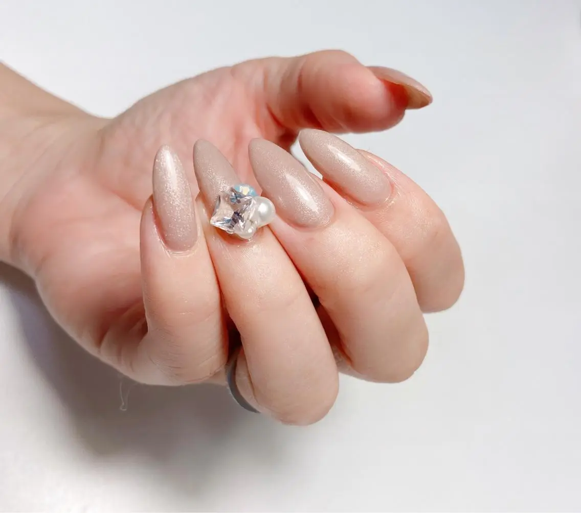 ネイル キラキラネイル nailsalon REJOICEのネイルデザイン