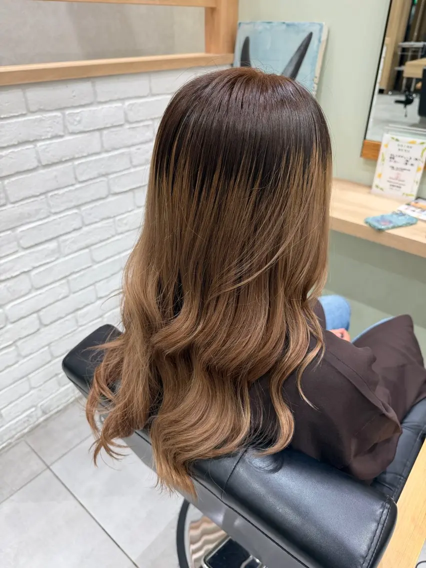 ロング ヘアカラー トリートメント ICHIRI" 艶カラー/縮毛矯正のヘアスタイル