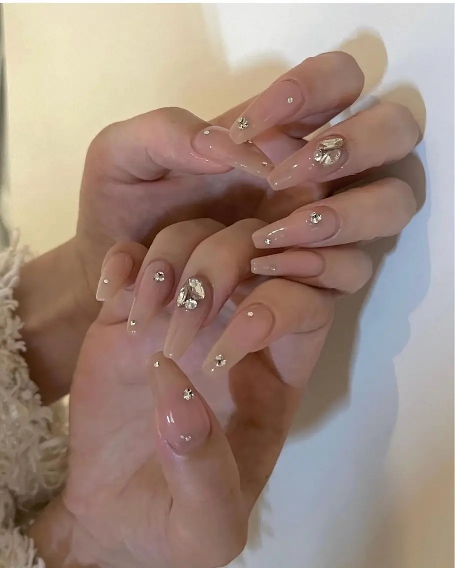 ネイル アートネイル グラデーション キラキラネイル ニュアンスネイル オフィスネイル Jenn Nail Salonのネイルデザイン