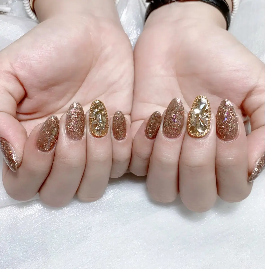 メンズ ネイル メンズ韓国風 アートネイル オーロラネイル ガーリー キラキラネイル ハンドネイル Nail salon 木にいるのネイルデザイン