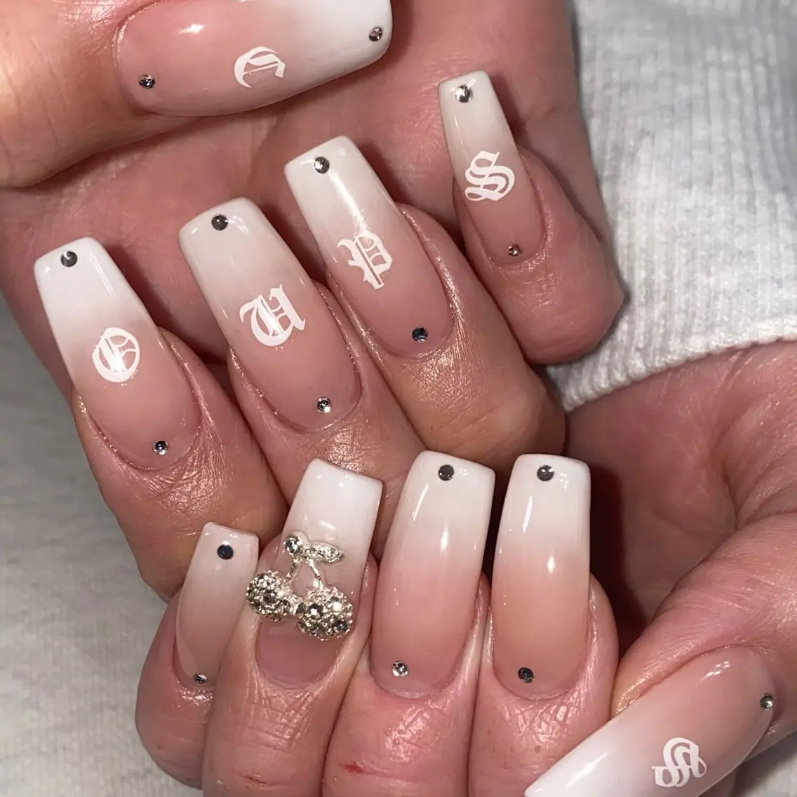 ネイル ハンドネイル NAILJUNKIE ♡布施駅徒歩すぐのネイルデザイン