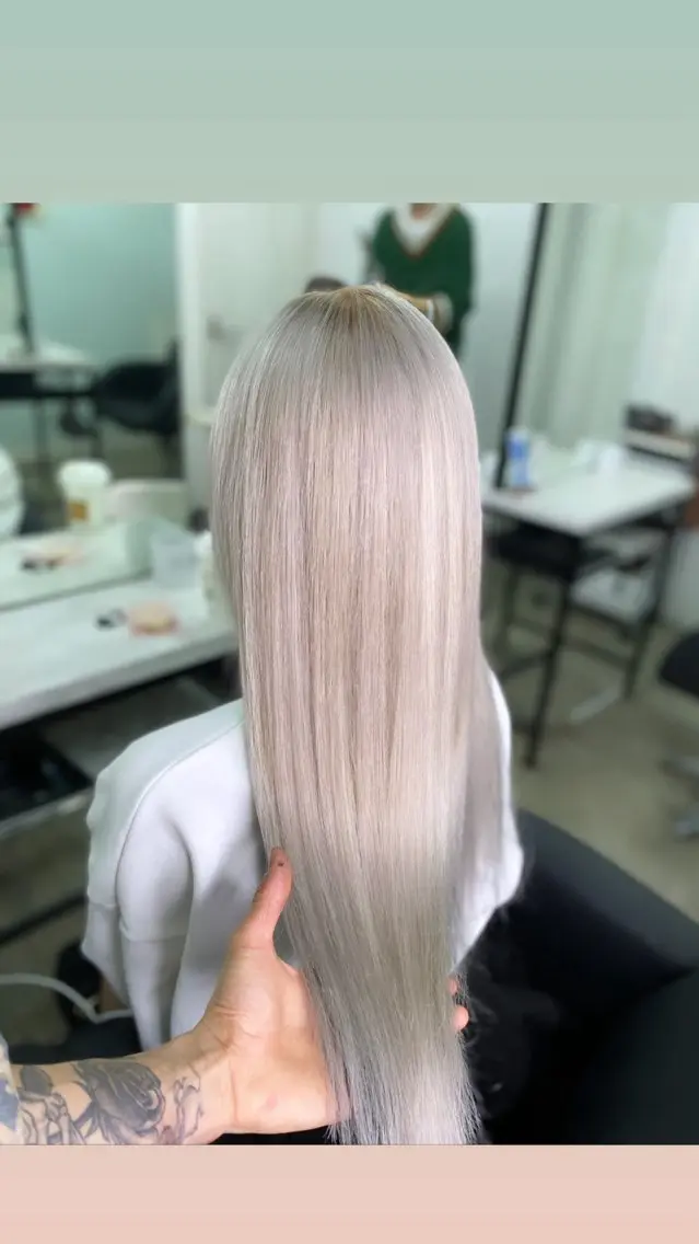 ロング カラー カット ヘアカラー エクステ 魅力引き出しヘア🐾 るくものヘアスタイル