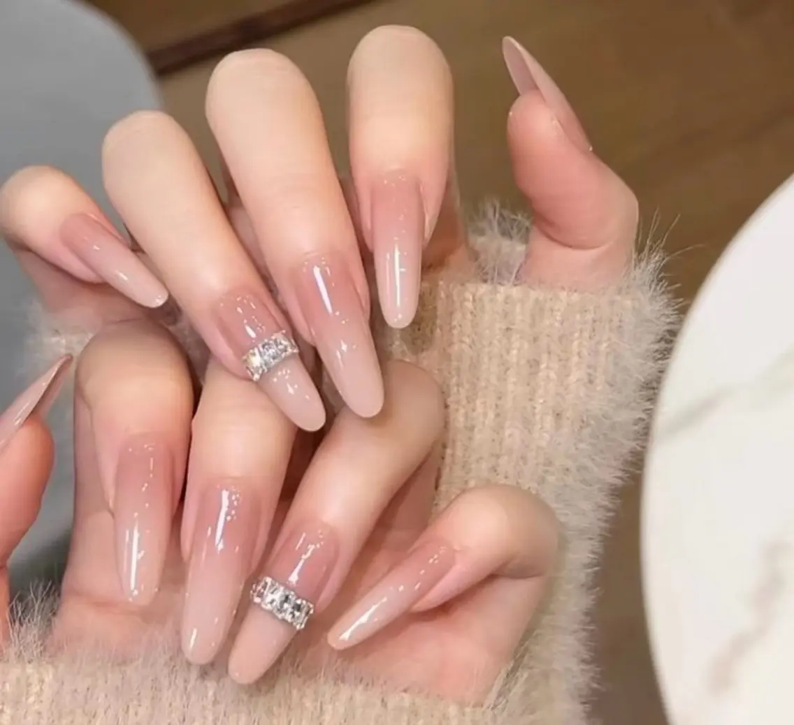 ネイル ネイルチップ xie qunのネイルデザイン