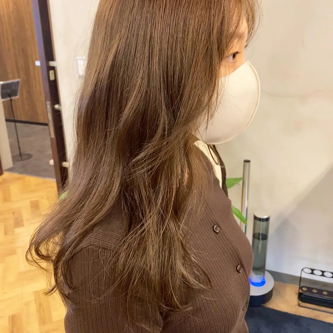 ロング 前川 朋香のヘアスタイル
