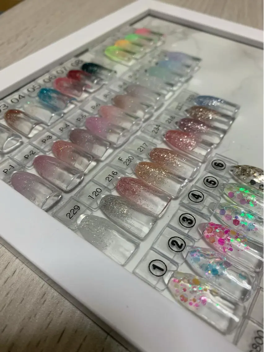 ラメグラデーションの写真