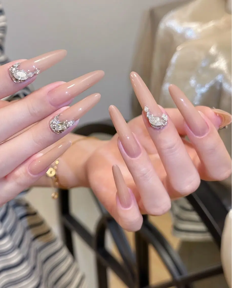 ネイル ハンドネイル Luna Gladeのネイルデザイン