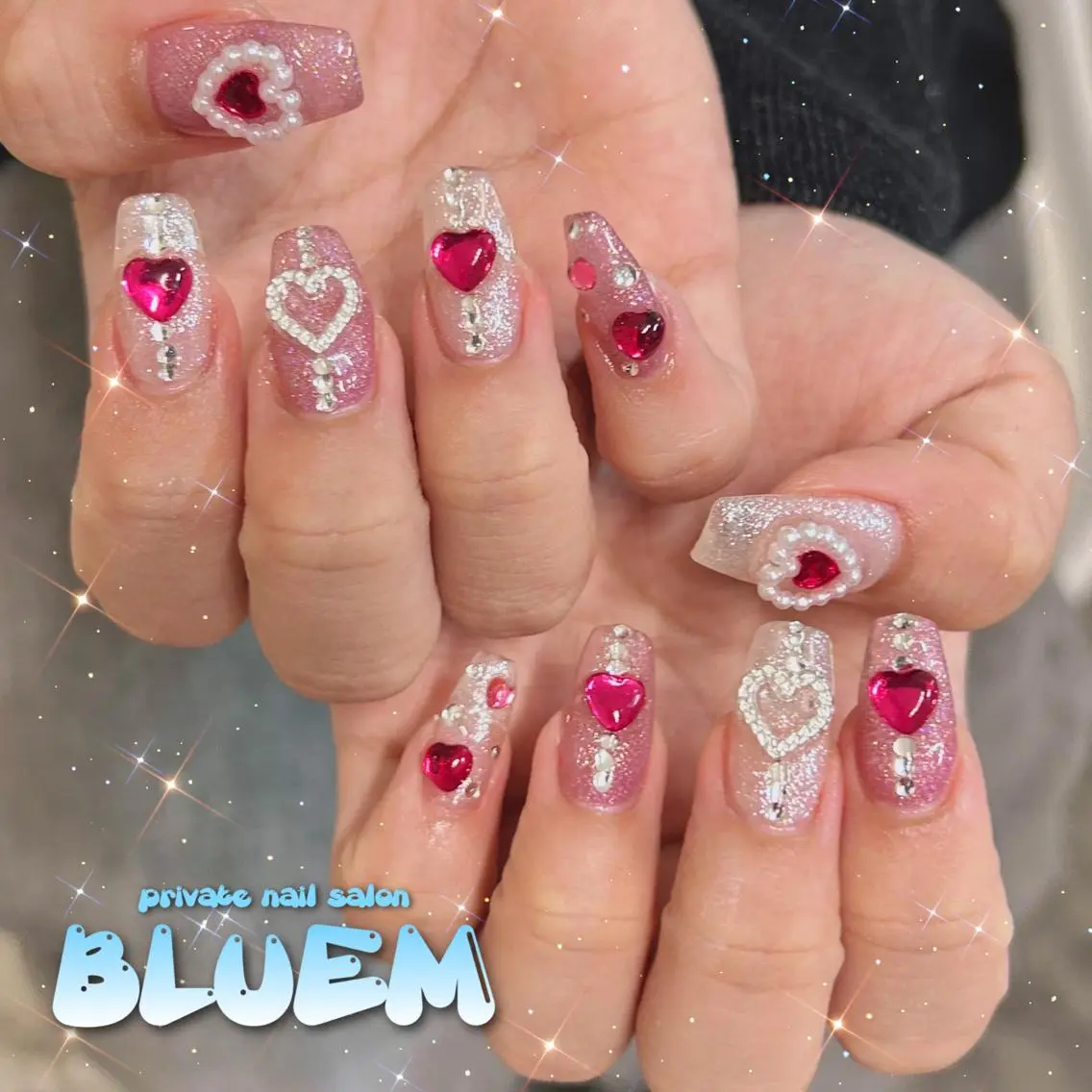 ネイル ハンドネイル BLUEM なな🐶のネイルデザイン